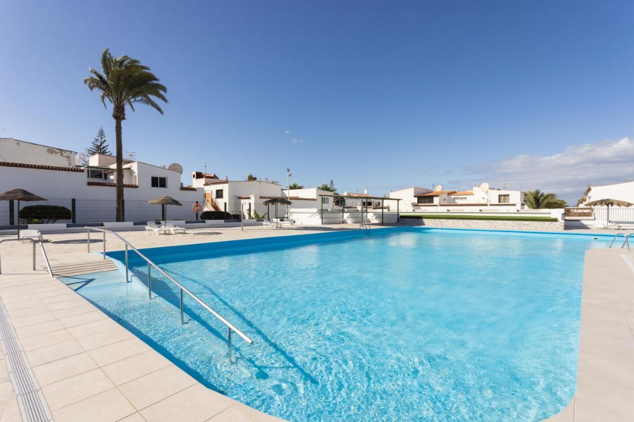 Ohana Townhouse Arona  Buitenkant foto